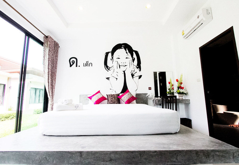 Alphabeto Resort Nai Harn Экстерьер фото