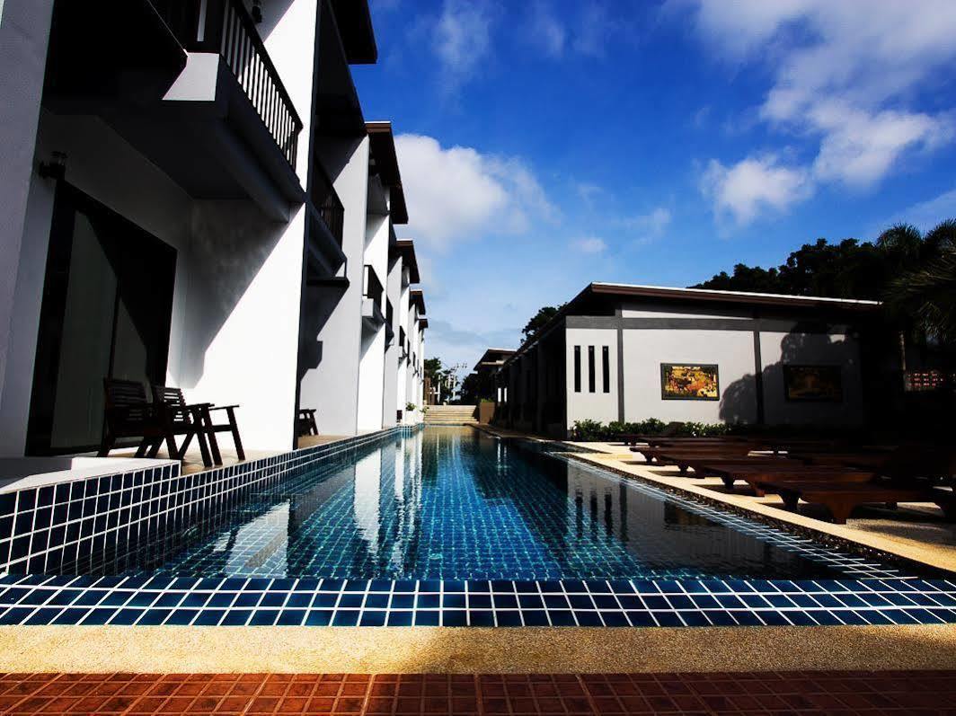 Alphabeto Resort Nai Harn Экстерьер фото